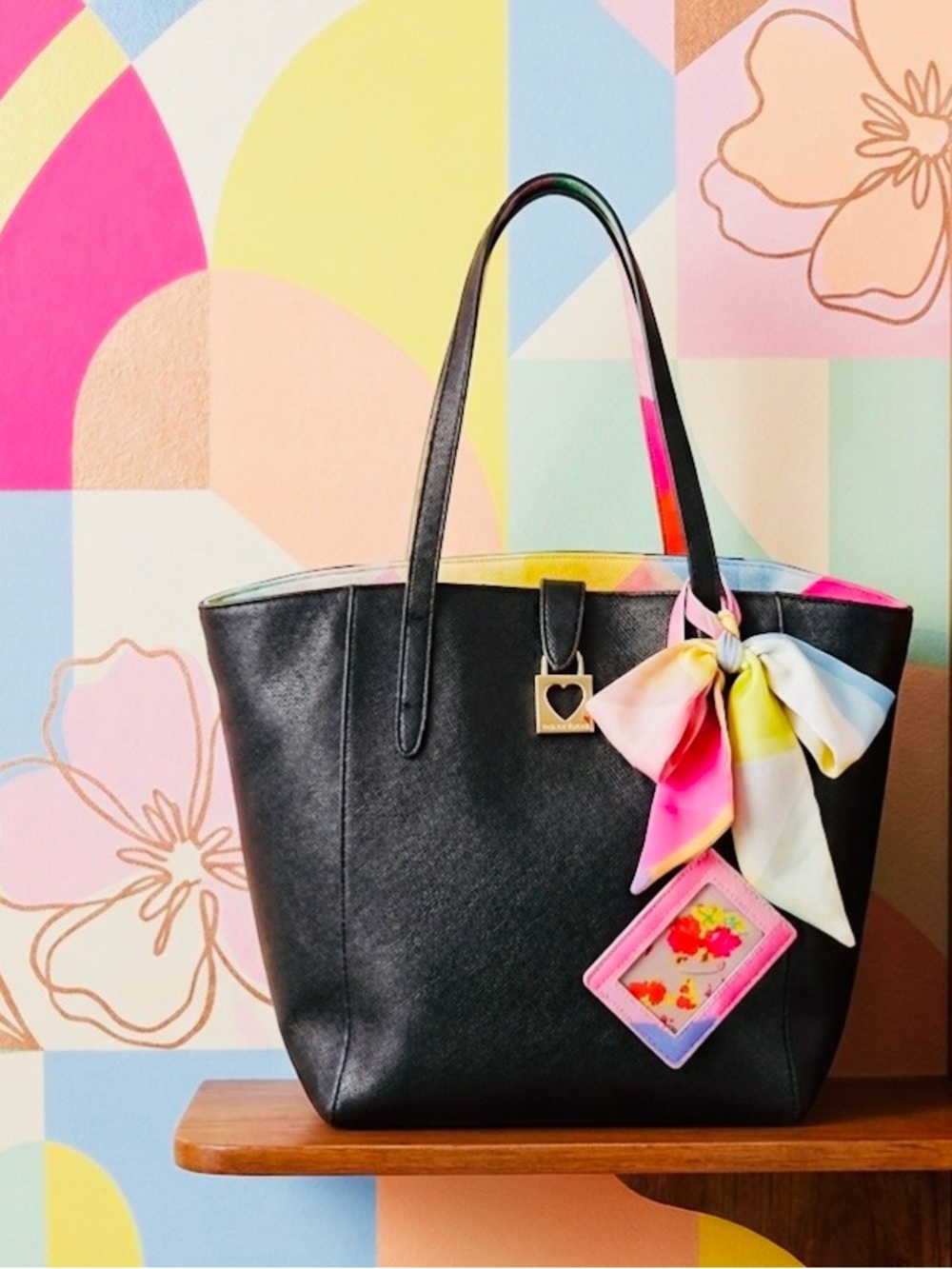 Betsey Johnson-black Xohalle-shoulder/tote bag-2 zipped pocket-3compartments